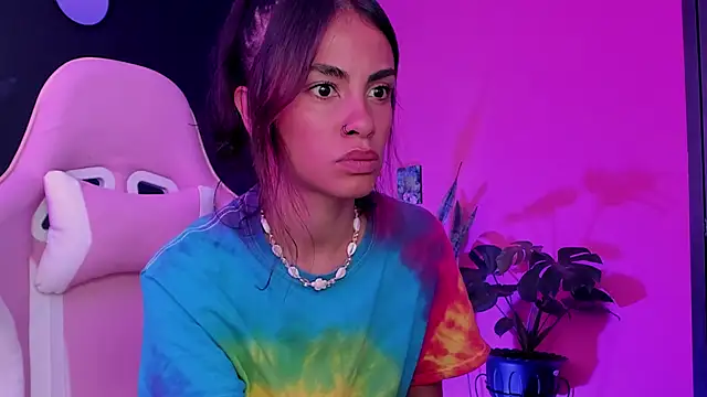 Snapshot of Juanadearco5 chatting on February 25, 12:24 pm Juanadearco5 online show from February 25, 12:24 pm