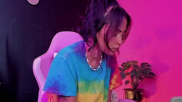 Snapshot of Juanadearco5 chatting on March 5, 2:56 pm Juanadearco5 online show from March 5, 2:56 pm