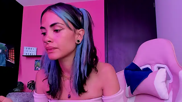 Snapshot of Juanadearco5 chatting on September 24, 2:31 pm Juanadearco5 online show from September 24, 2:31 pm