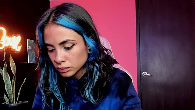 Snapshot of Juanadearco5 chatting on September 29, 8:46 pm Juanadearco5 online show from September 29, 8:46 pm