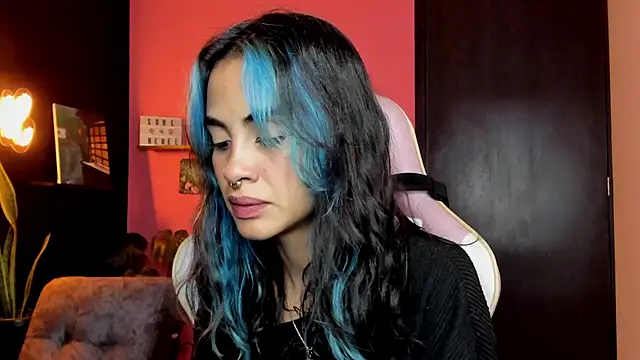 Snapshot of Juanadearco5 chatting on October 17, 10:45 pm Juanadearco5 online show from October 17, 10:45 pm