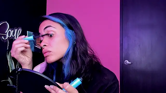 Snapshot of Juanadearco5 chatting on October 26, 5:52 pm Juanadearco5 online show from October 26, 5:52 pm