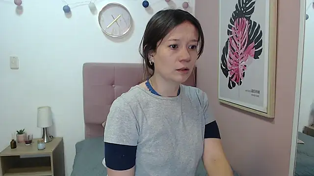 Snapshot of lanna_1878 chatting on June 1, 1:13 pm lanna 1878 online show from June 1, 1:13 pm