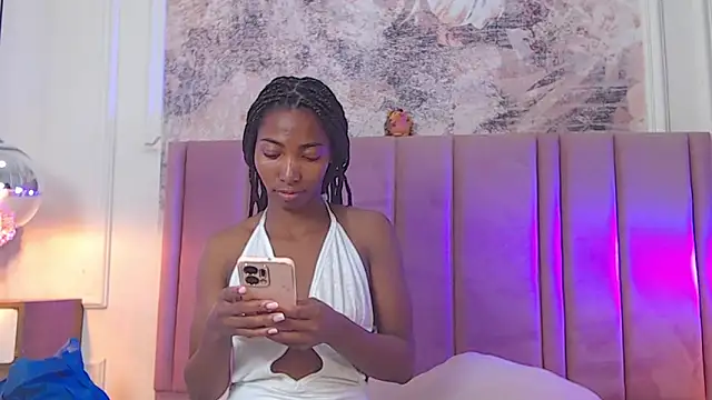 SabrinaDevill online show from June 12, 1:10 pm