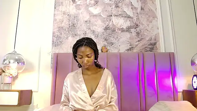 Snapshot of SabrinaDevill chatting on June 24, 12:59 pm SabrinaDevill online show from June 24, 12:59 pm