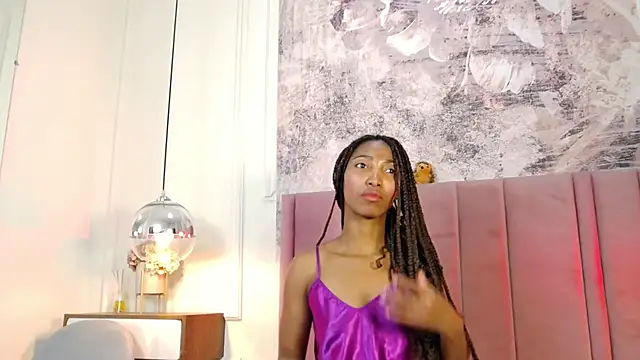 Snapshot of SabrinaDevill chatting on June 27, 12:10 pm SabrinaDevill online show from June 27, 12:10 pm