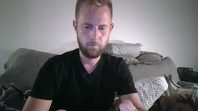 Snapshot of W1LBURN chatting on June 23, 6:22 am W1LBURN online show from June 23, 6:22 am