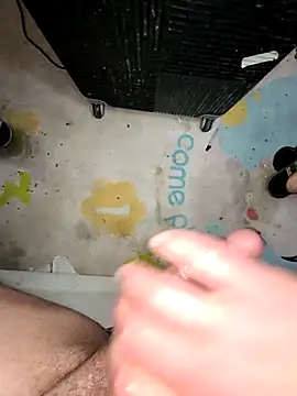 Snapshot of Dickfun2024 chatting on March 6, 11:53 pm Dickfun2024 online show from March 6, 11:53 pm