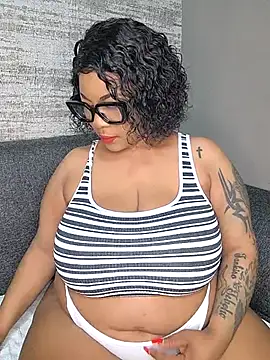 Snapshot of ExclusiveLeexx chatting on March 15, 6:10 pm ExclusiveLeexx online show from March 15, 6:10 pm