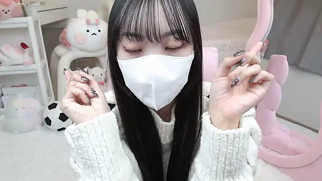 momo room online show from December 29, 9:06 am