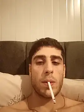 arenn1997 online show from February 4, 12:16 am