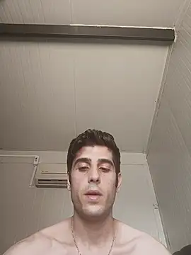 arenn1997 online show from July 1, 12:18 pm