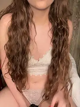 Snapshot of SierraFox_ chatting on March 5, 4:13 pm SierraFox online show from March 5, 4:13 pm