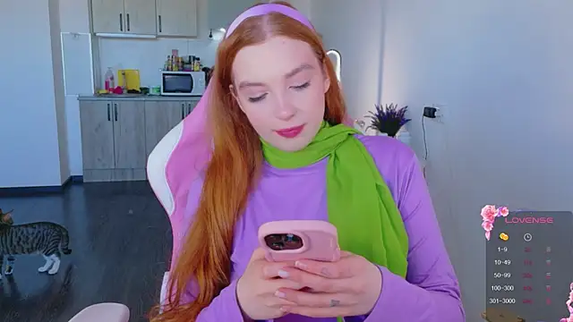 cinnabon girls online show from May 2, 1:27 pm