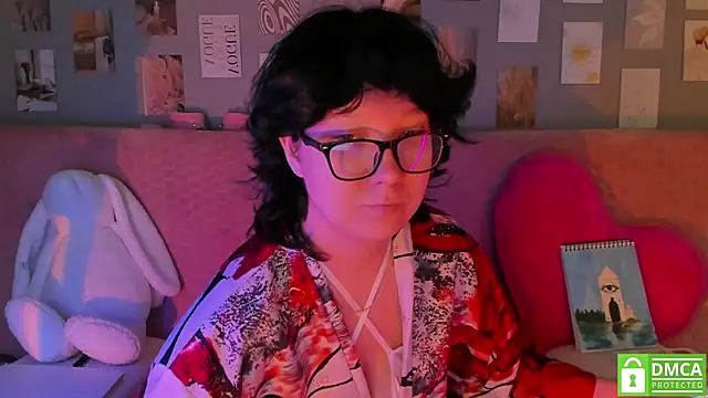 dreamgirllovee online show from March 22, 1:11 am