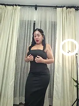 viollett 28 online show from May 11, 11:13 pm