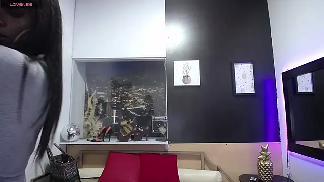 enderlis online show from March 1, 8:53 pm