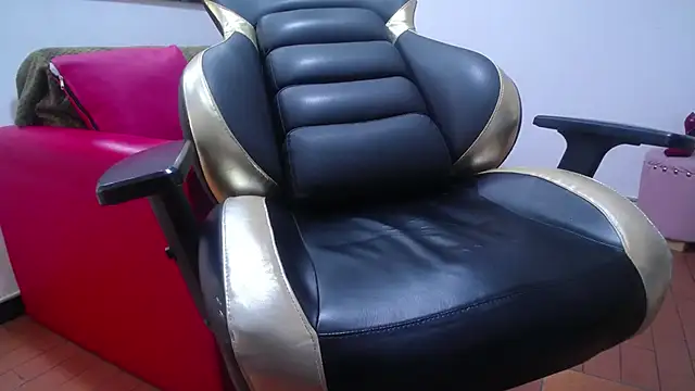 enderlis online show from September 19, 2:51 pm