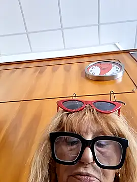 Snapshot of eva2023sexy chatting on June 1, 11:56 am eva2023sexy online show from June 1, 11:56 am