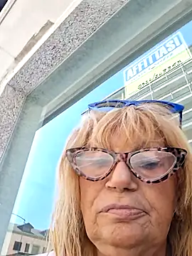 Snapshot of eva2023sexy chatting on July 4, 12:33 pm eva2023sexy online show from July 4, 12:33 pm