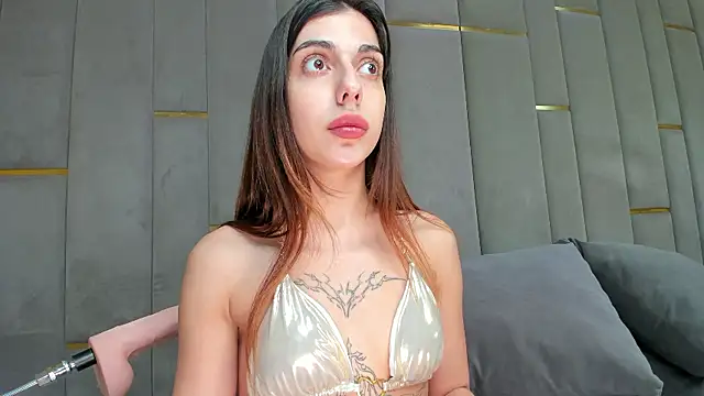 Snapshot of eva_lim chatting on November 16, 10:32 am eva lim online show from November 16, 10:32 am