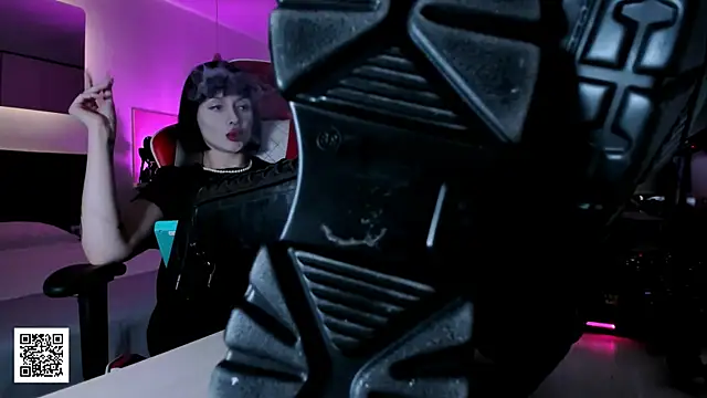  Goddess Misha  online show from September 30, 9:20 pm