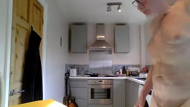 jimmybenido online show from May 4, 4:36 pm