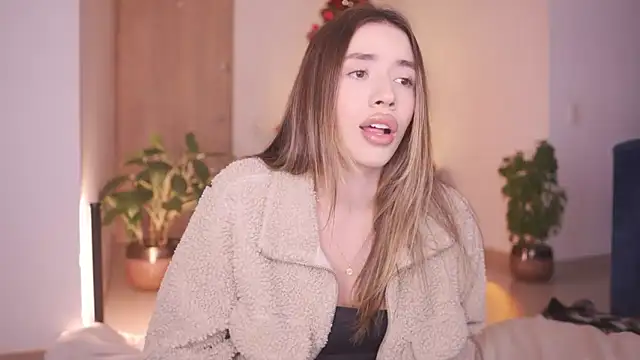 Snapshot of honeyann08 chatting on December 5, 2:58 pm honeyann08 online show from December 5, 2:58 pm