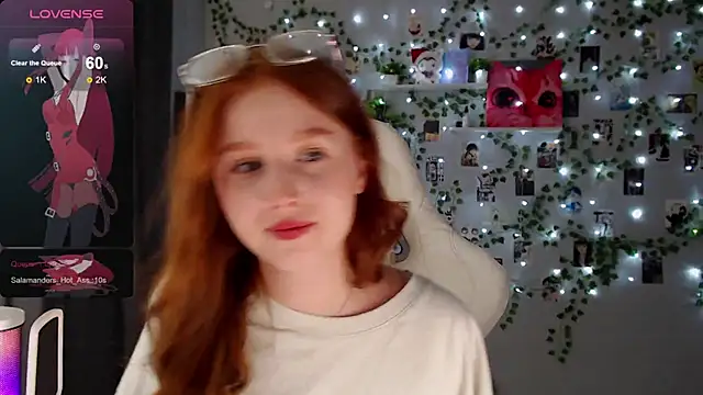 Meow babe online show from December 18, 12:29 pm