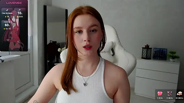 Snapshot of Meow_babe chatting on January 10, 10:17 am Meow babe online show from January 10, 10:17 am