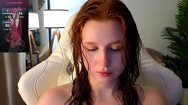 Snapshot of Meow_babe chatting on February 8, 1:22 pm Meow babe online show from February 8, 1:22 pm