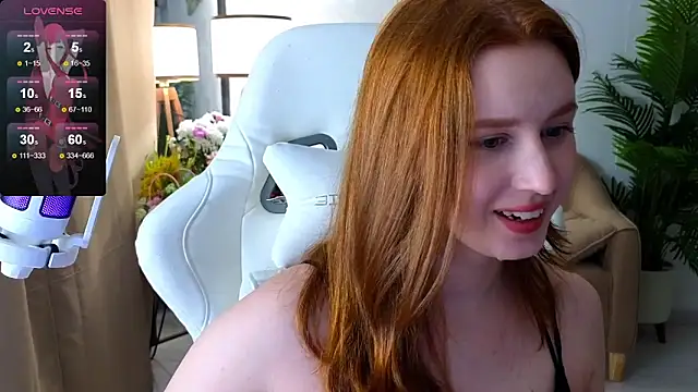 Snapshot of Meow_babe chatting on March 14, 5:24 pm Meow babe online show from March 14, 5:24 pm