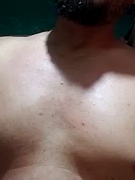 Snapshot of Cris29_84 chatting on October 26, 4:07 am Cris29 84 online show from October 26, 4:07 am