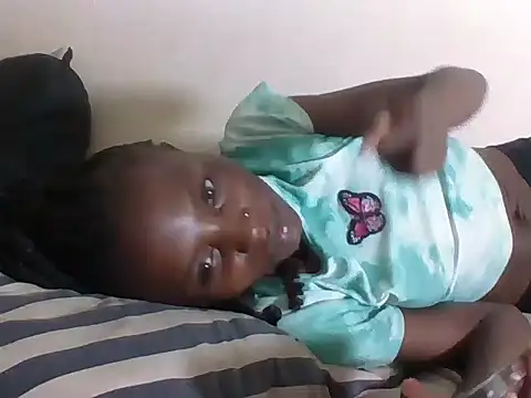 Snapshot of SexyNeedle22 chatting on November 15, 8:49 pm SexyNeedle22 online show from November 15, 8:49 pm