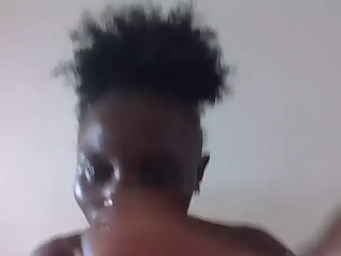Snapshot of SexyNeedle22 chatting on June 9, 10:10 pm SexyNeedle22 online show from June 9, 10:10 pm
