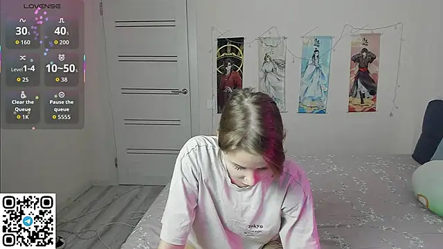 Snapshot of JorRoger chatting on November 13, 8:08 pm JorRoger online show from November 13, 8:08 pm