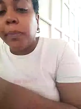 Snapshot of ELLA_KELLY chatting on January 22, 11:56 am ELLA KELLY online show from January 22, 11:56 am