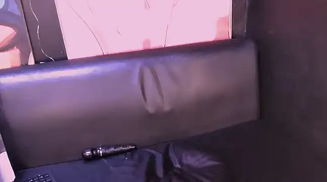 Ebonycutiex online show from February 13, 6:30 am