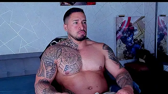 Cristian Walker online show from April 30, 11:38 am