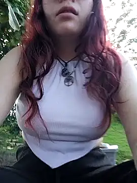 Erza escarleth online show from June 24, 9:58 pm