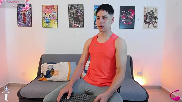 Snapshot of jonathanjoestar_ chatting on November 11, 9:04 pm jonathanjoestar online show from November 11, 9:04 pm