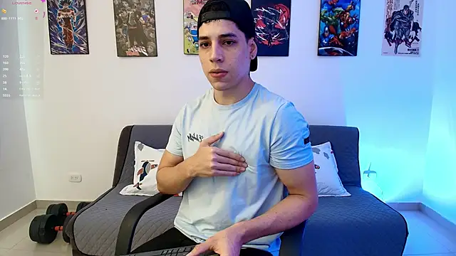 jonathanjoestar  online show from May 5, 9:23 pm