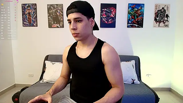 jonathanjoestar  online show from May 6, 9:31 pm