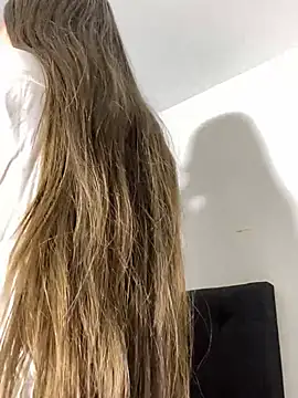 Snapshot of cheryl_cc chatting on March 2, 8:40 pm cheryl cc online show from March 2, 8:40 pm