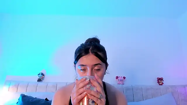 Kathia Morelli online show from February 20, 11:53 am