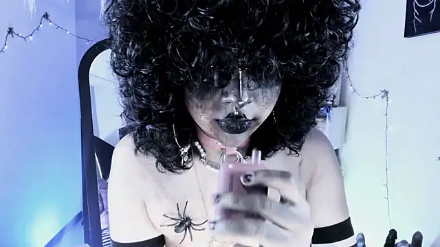 kuromi69 online show from February 11, 6:29 am