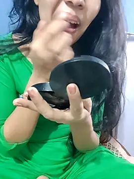 Snapshot of Angel_Anamika chatting on June 13, 2:09 am Angel Anamika online show from June 13, 2:09 am