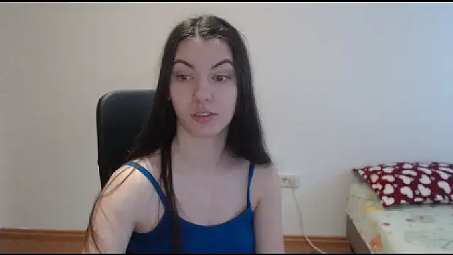 Snapshot of CuteJollie4U chatting on January 1, 11:16 am CuteJollie4U online show from January 1, 11:16 am