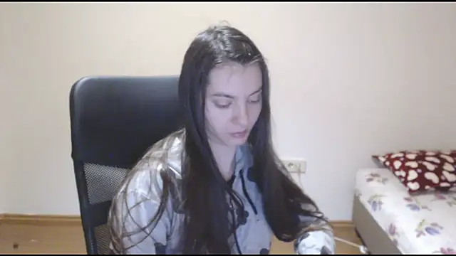 Snapshot of CuteJollie4U chatting on January 12, 7:42 pm CuteJollie4U online show from January 12, 7:42 pm