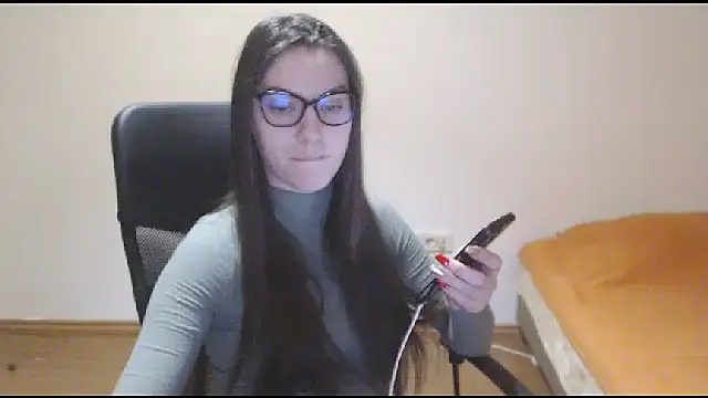 Snapshot of CuteJollie4U chatting on February 24, 4:58 pm CuteJollie4U online show from February 24, 4:58 pm